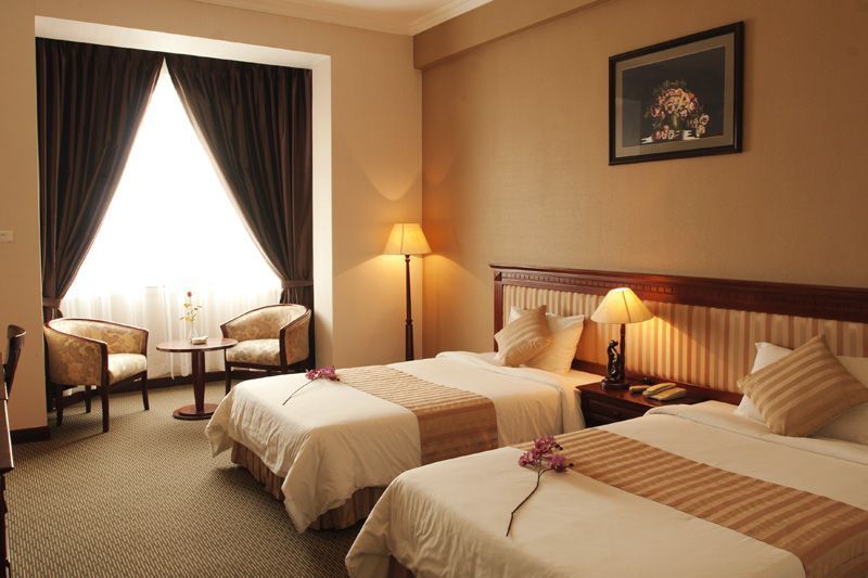 Aloha Halong Hotel Ha Long Zewnętrze zdjęcie
