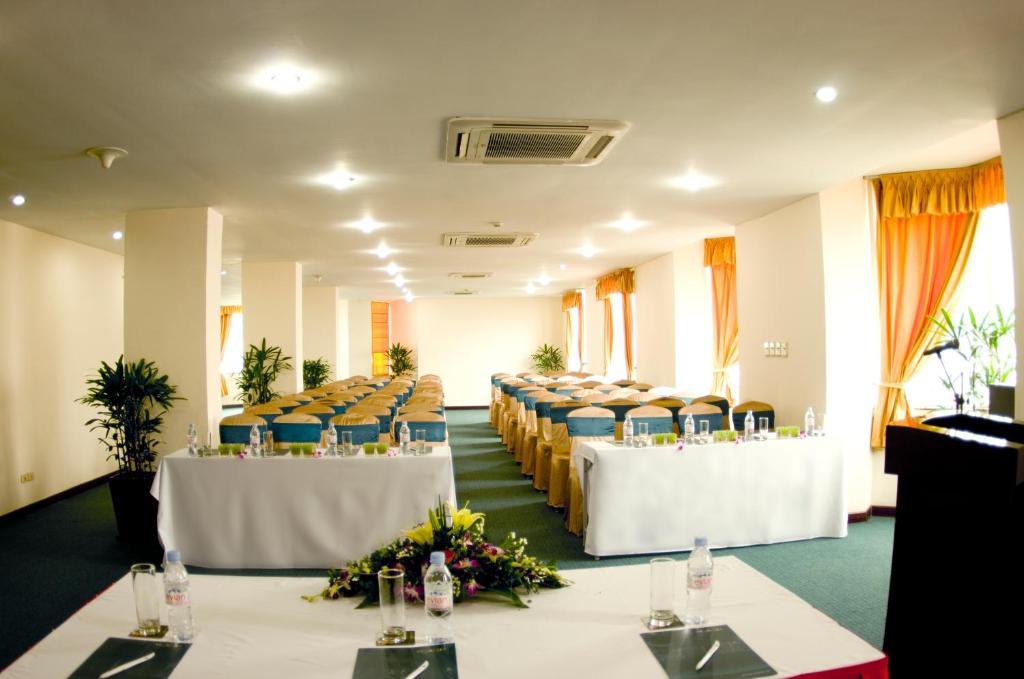 Aloha Halong Hotel Ha Long Zewnętrze zdjęcie