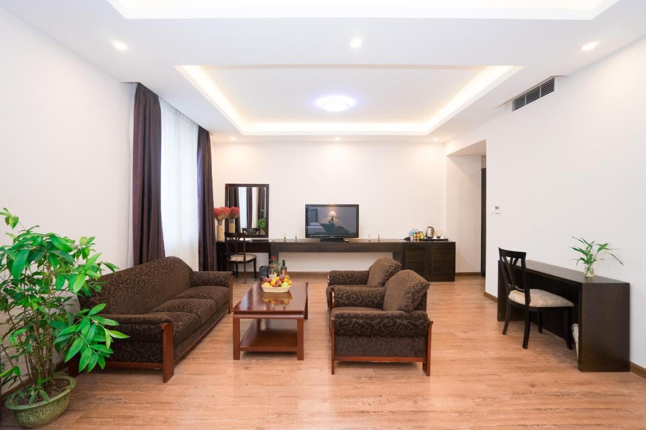 Aloha Halong Hotel Ha Long Zewnętrze zdjęcie