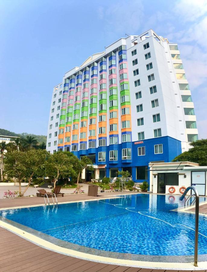 Aloha Halong Hotel Ha Long Zewnętrze zdjęcie